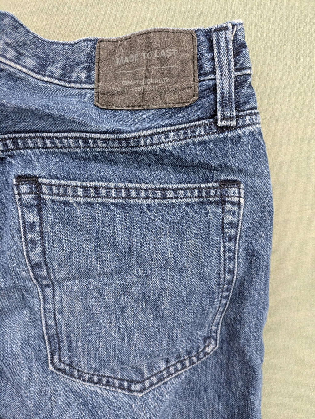 C&A blue straight jeans relaxed fit classic 5-pocket style washed denim look