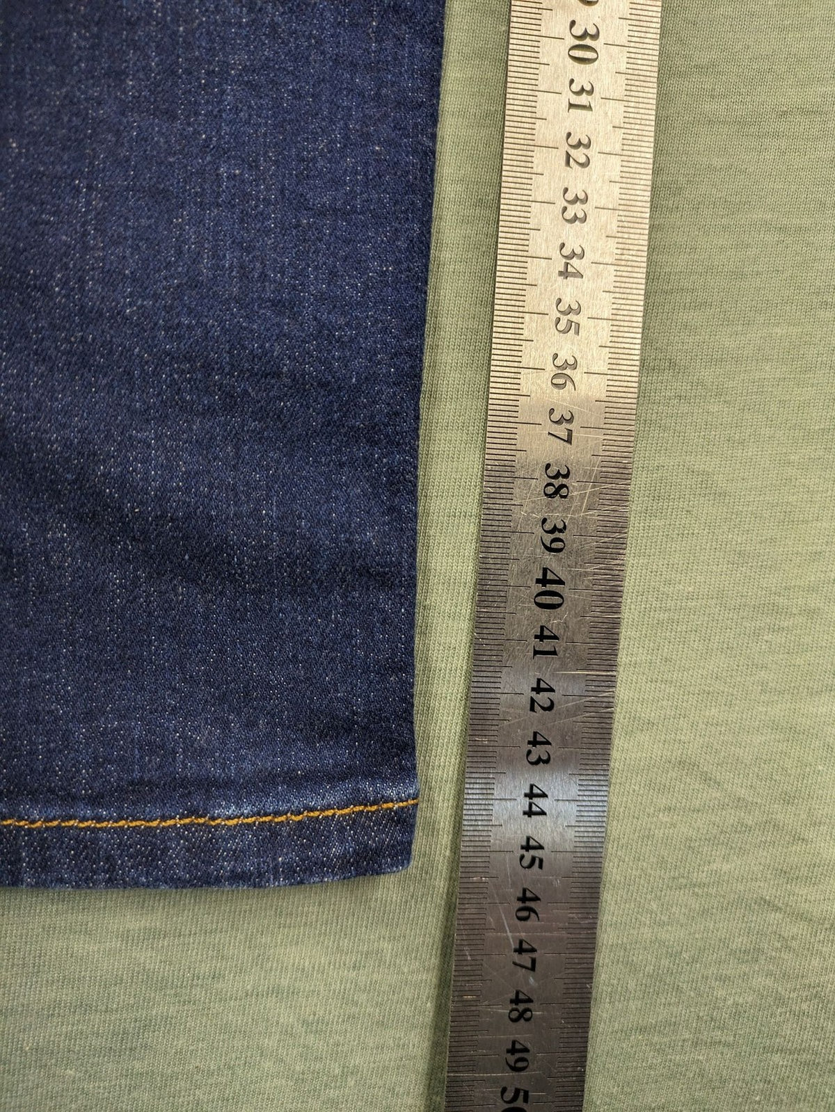 Esprit blue skinny cropped jeans, medium rise, classic 5-pocket design, high-quality denim.