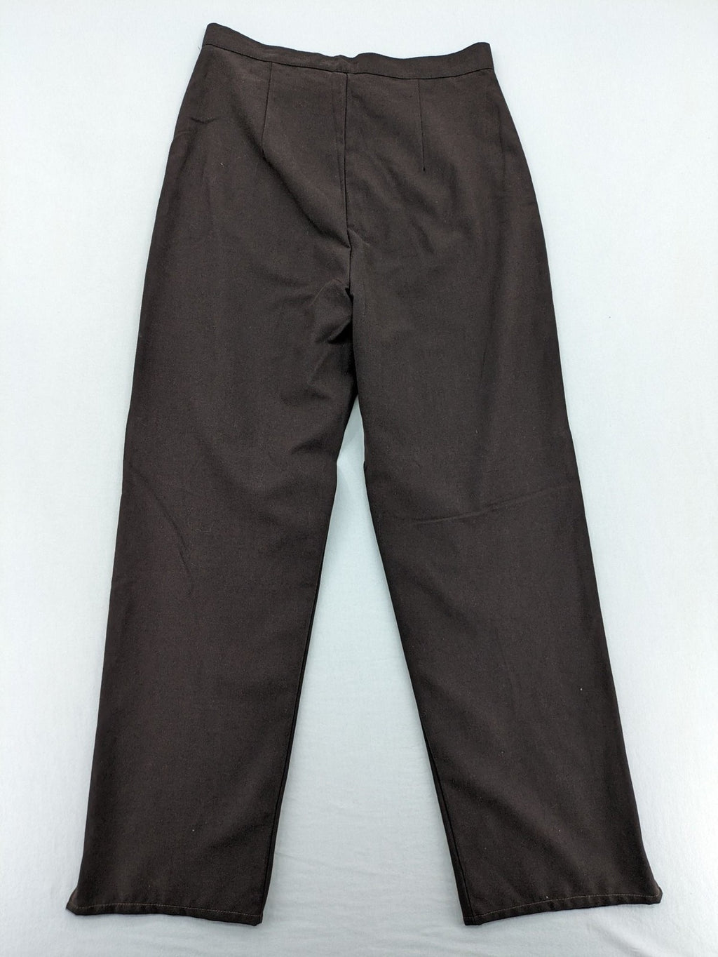 öGS Collection pink high waist pants with front pleats and structured fit.