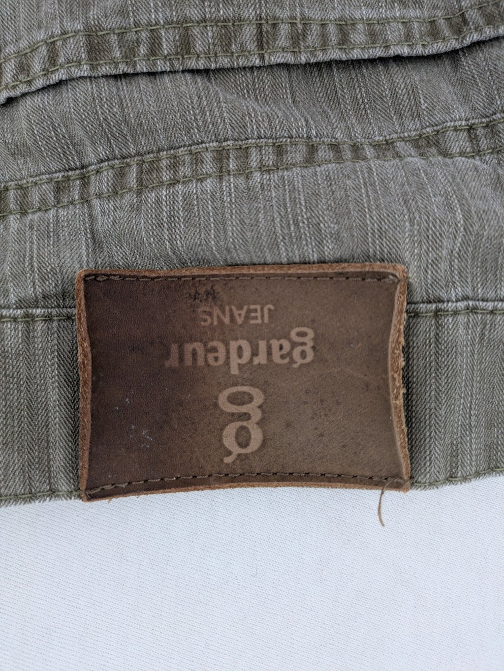 GARDEUR grey straight jeans regular fit with button and zipper closure, cotton-stretch blend.