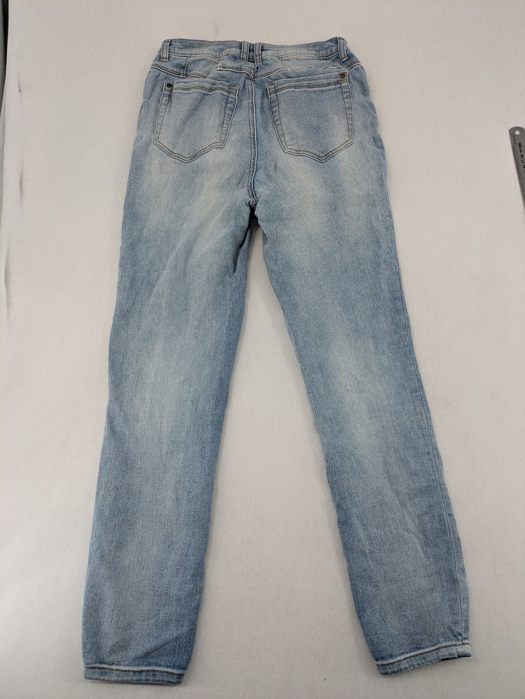 LASCANA blue straight jeans stonewashed finish with double button closure and classic 5-pocket style.