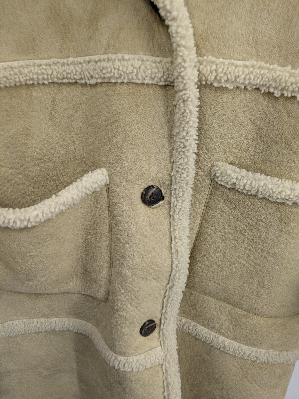Pull&Bear beige jacket with hood, soft faux suede and plush Sherpa lining.