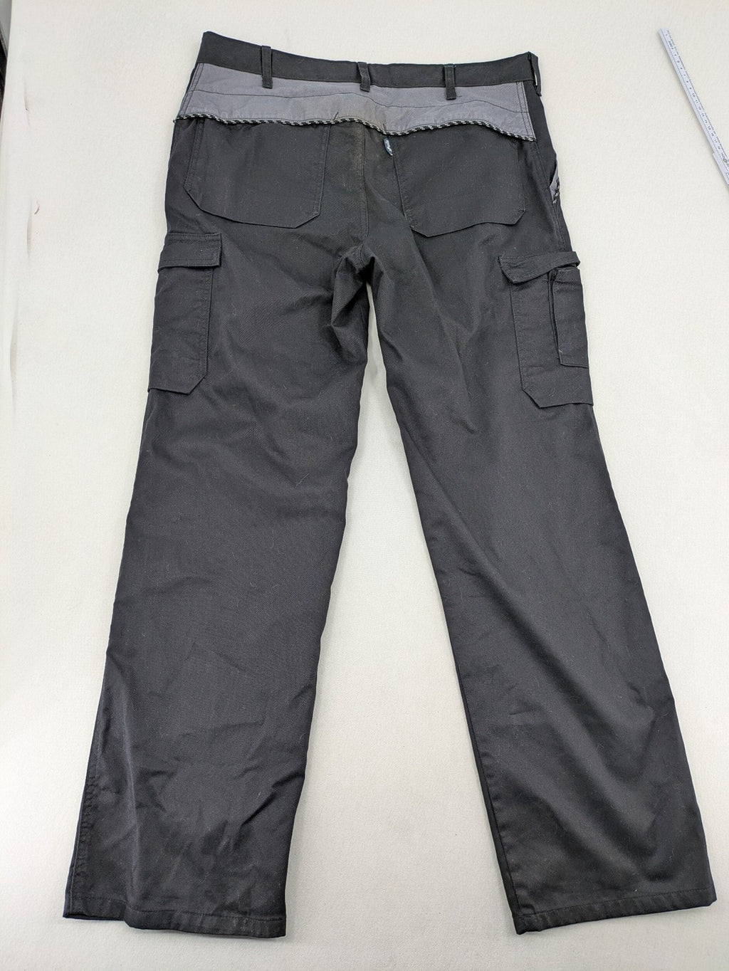 Workwear hunting tactical pants black grey durable fabric multiple cargo pockets