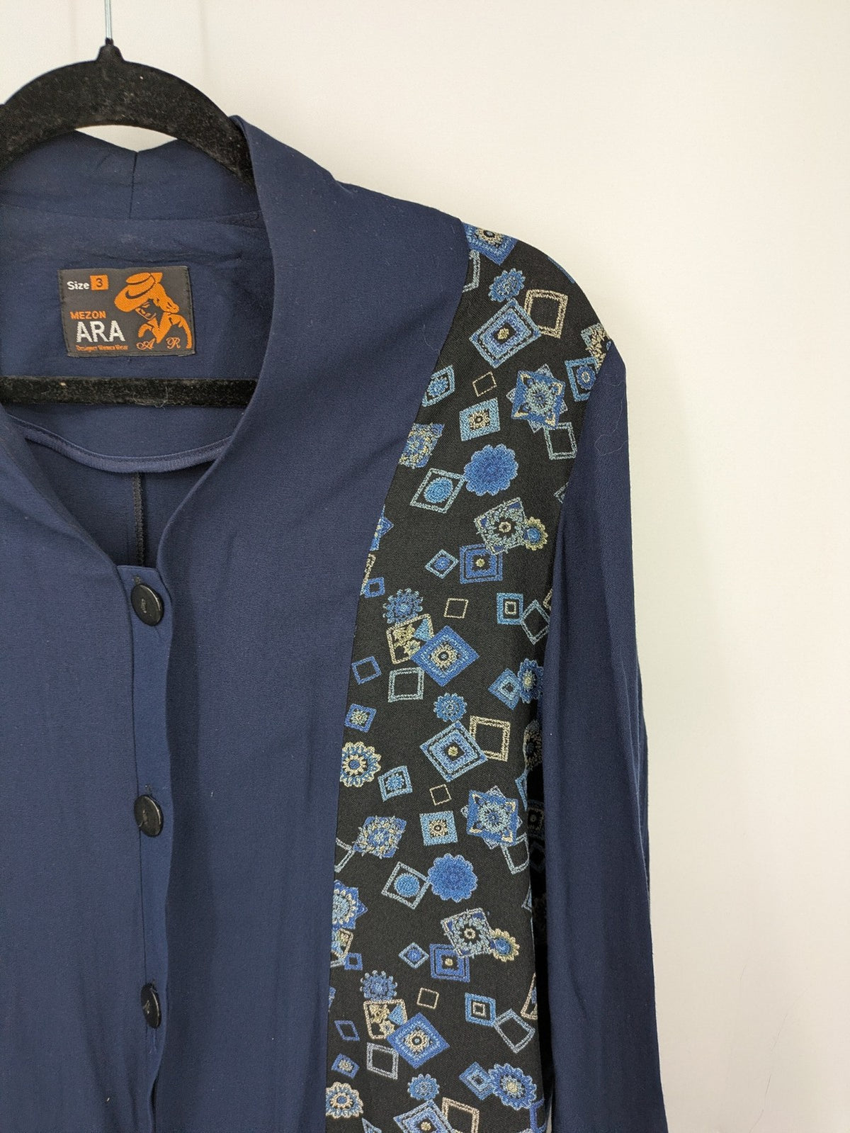 ARA long cardigan blue green geometric pattern with wide collar and button placket
