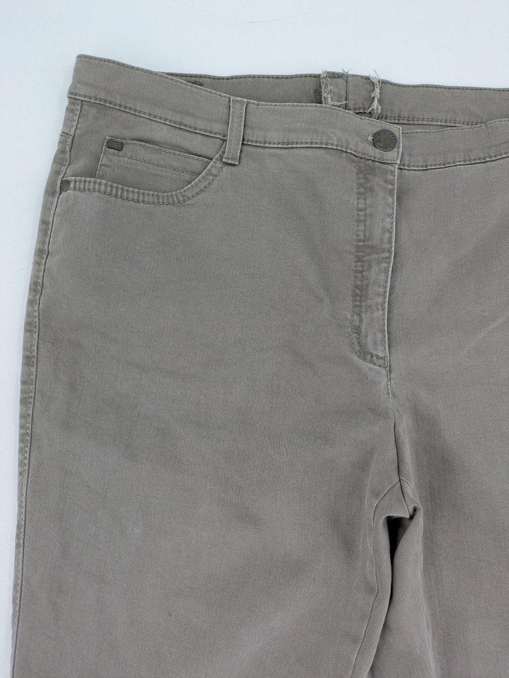 BRAX beige pants five-pocket design soft cotton blend with stretch