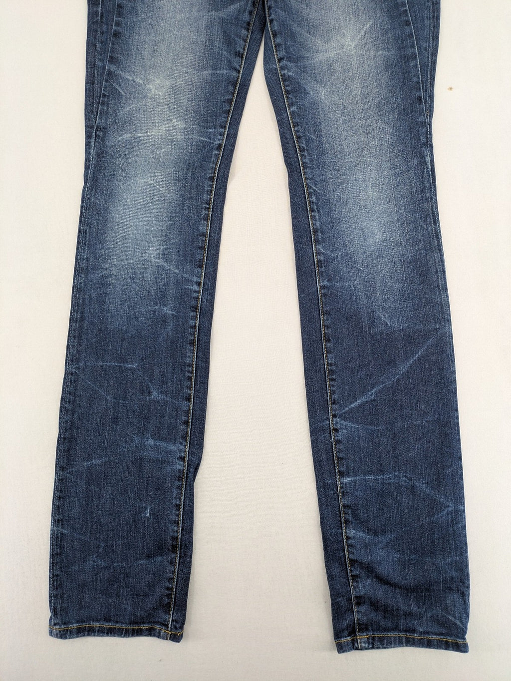 QS by s.Oliver green straight jeans five-pocket design with unique double button closure