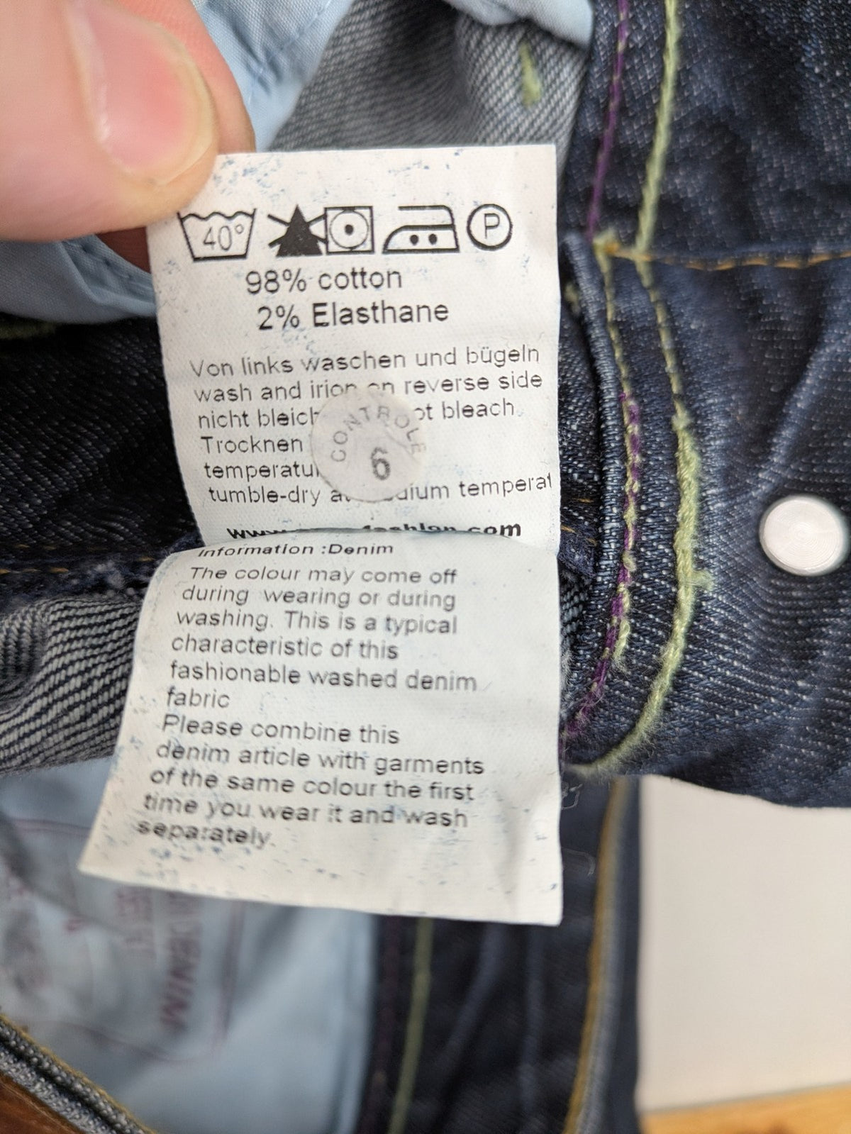 OPUS blue straight jeans Eileen with classic five-pocket design and subtle fading.