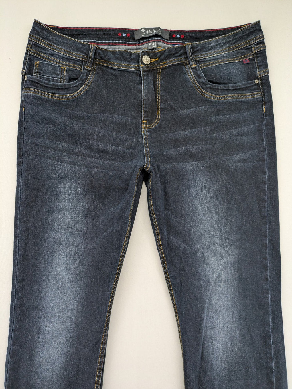 Multiblu blue straight jeans medium waist used look 5-pocket design with button and zipper.