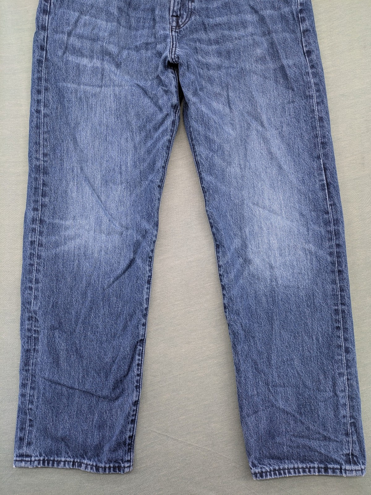 C&A blue straight jeans relaxed fit classic 5-pocket style washed denim look