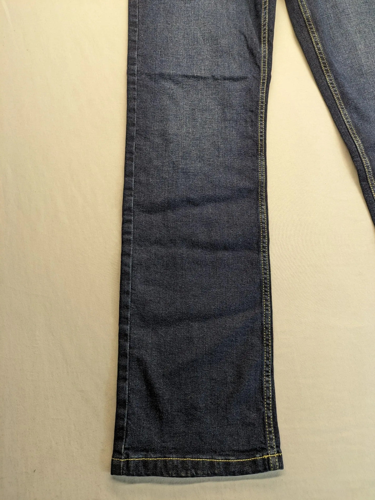 Lidl blue straight jeans classic 5-pocket design, made from organic cotton with stretch.
