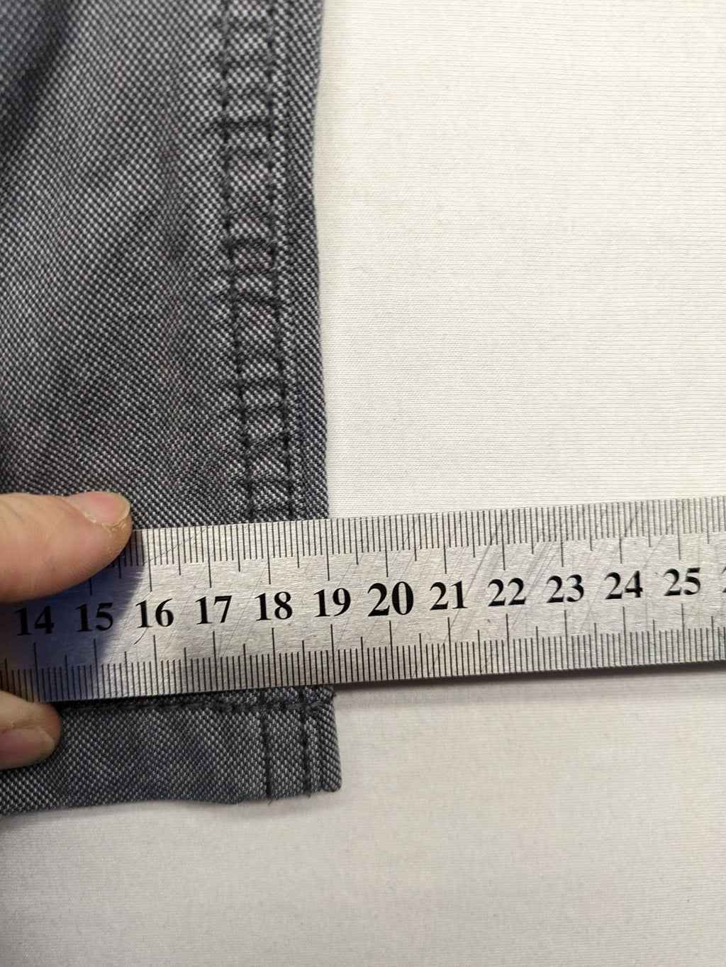Mexx grey chino pants relaxed slim fit button fly with side pockets.