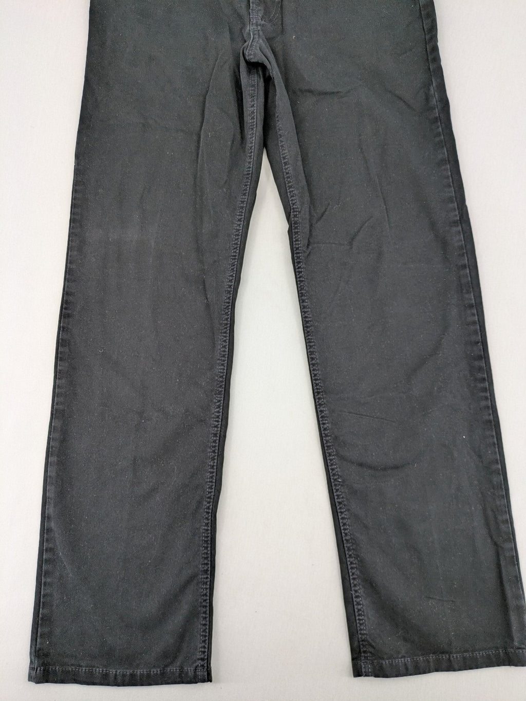 BRAX black straight jeans Carlos model, washed finish, durable cotton with stretch.