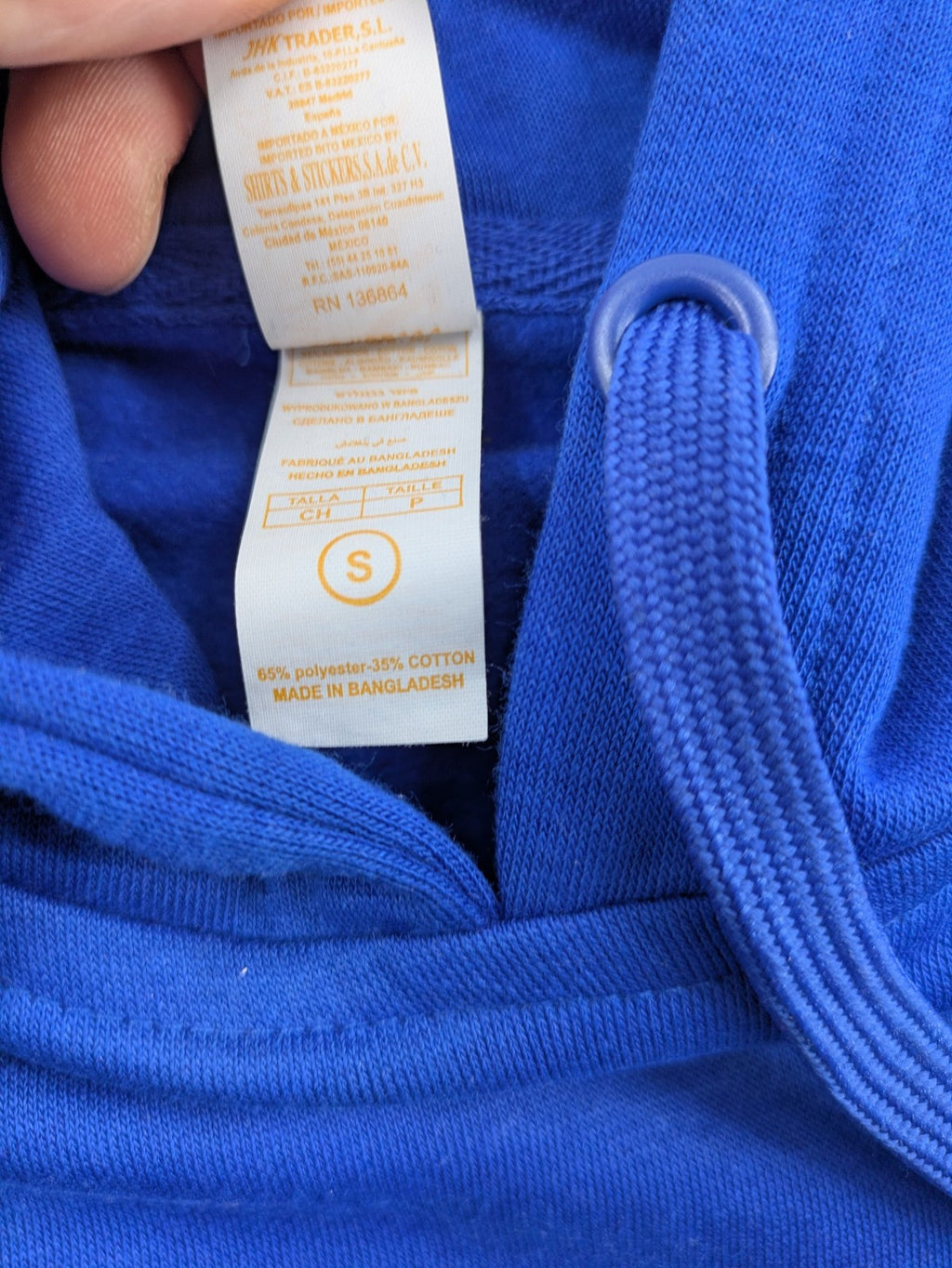 AFD blue hoodie with "AfD Allgemeine Freie Denker" print, kangaroo pocket, drawstring hood.