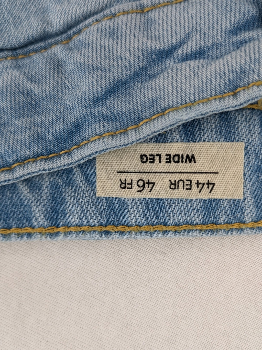 C&A blue wide leg jeans, classic five-pocket design, high rise denim, size EUR 44.