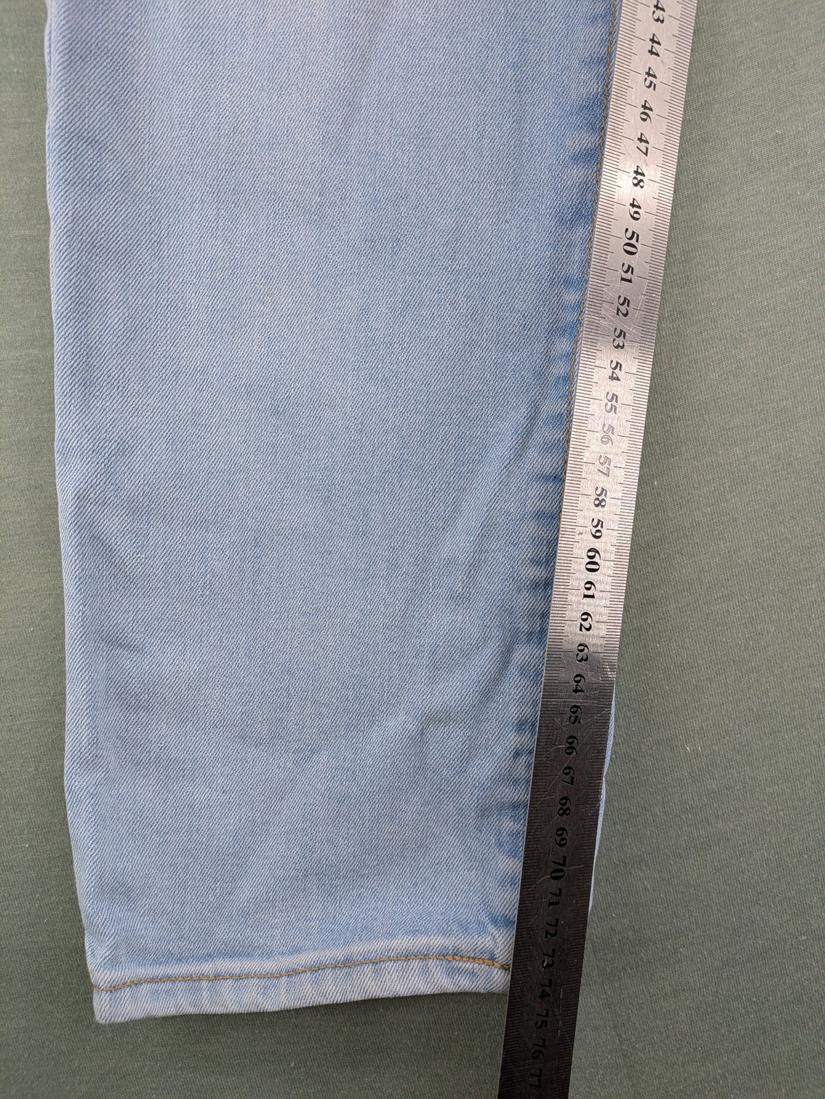 Selected Homme blue straight jeans classic five-pocket design made from 100% organic cotton