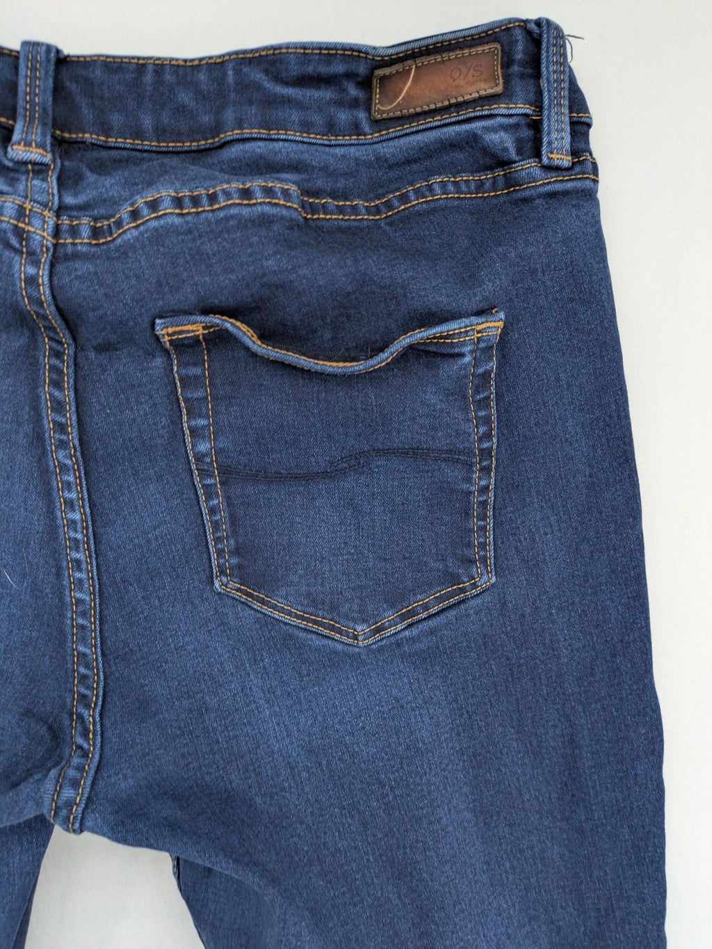 Q/S Designed By blue skinny jeans classic 5-pocket style with zipper and button closure