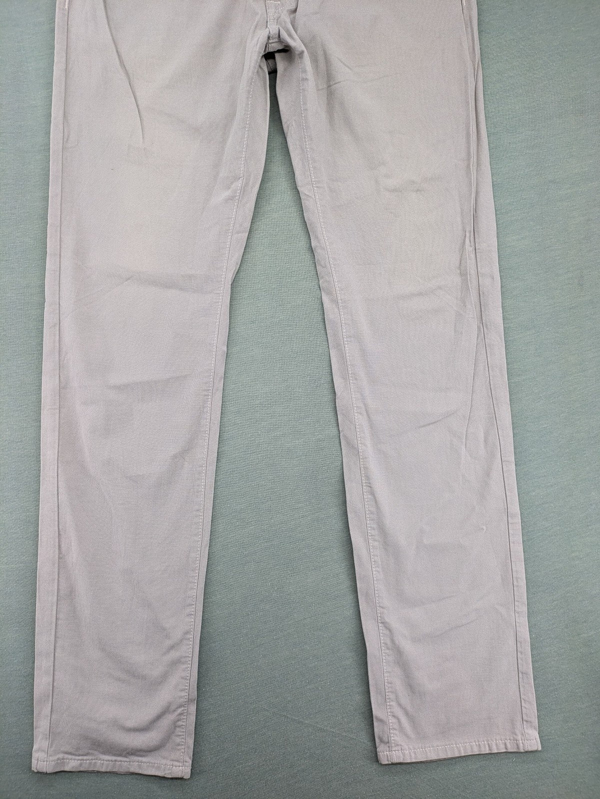 Pierre Cardin grey straight jeans W33 L34 cotton stretch with subtle logo detail.