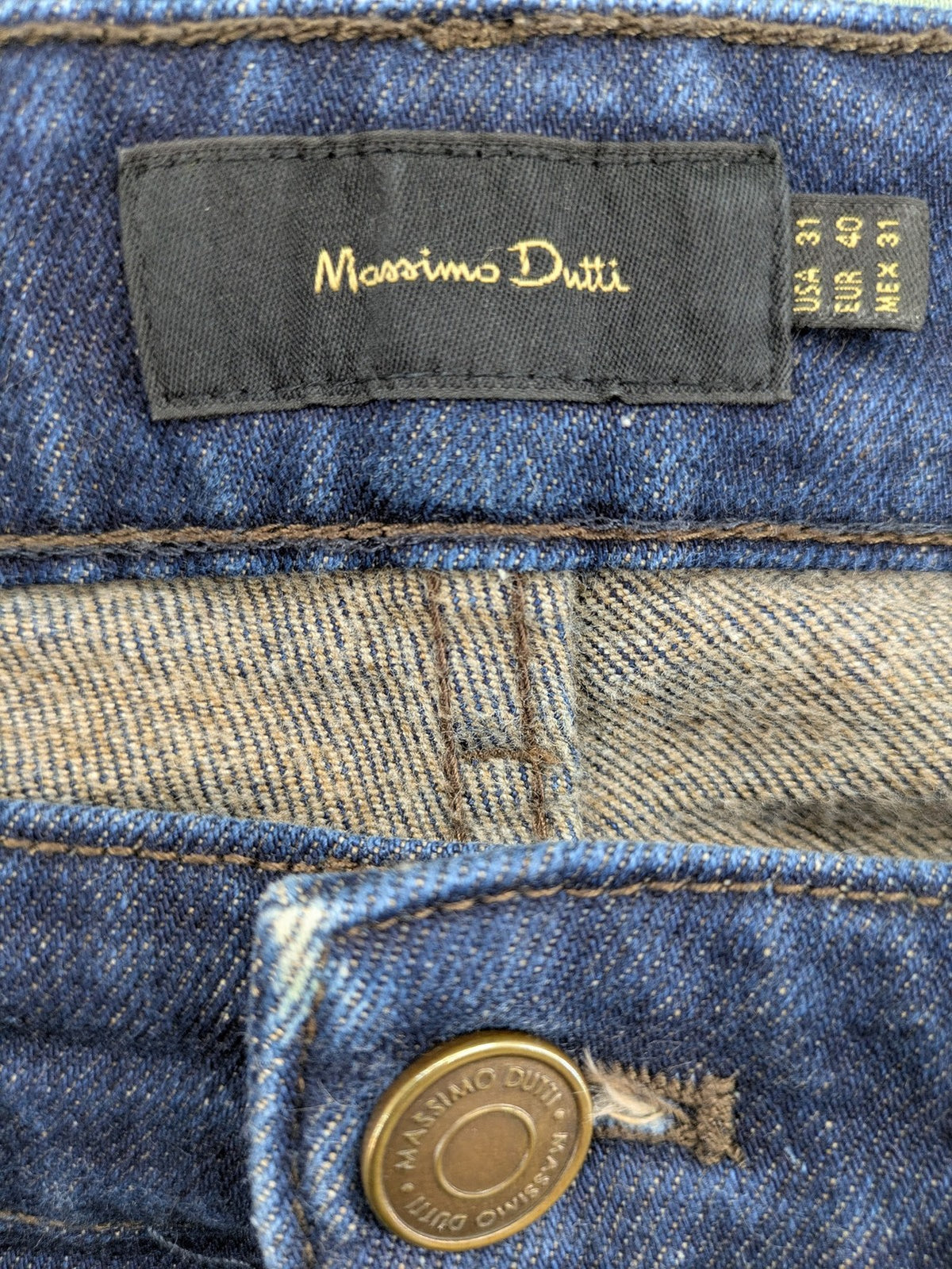 Massimo Dutti pink tapered fit jeans, stretch denim, classic design, versatile style.