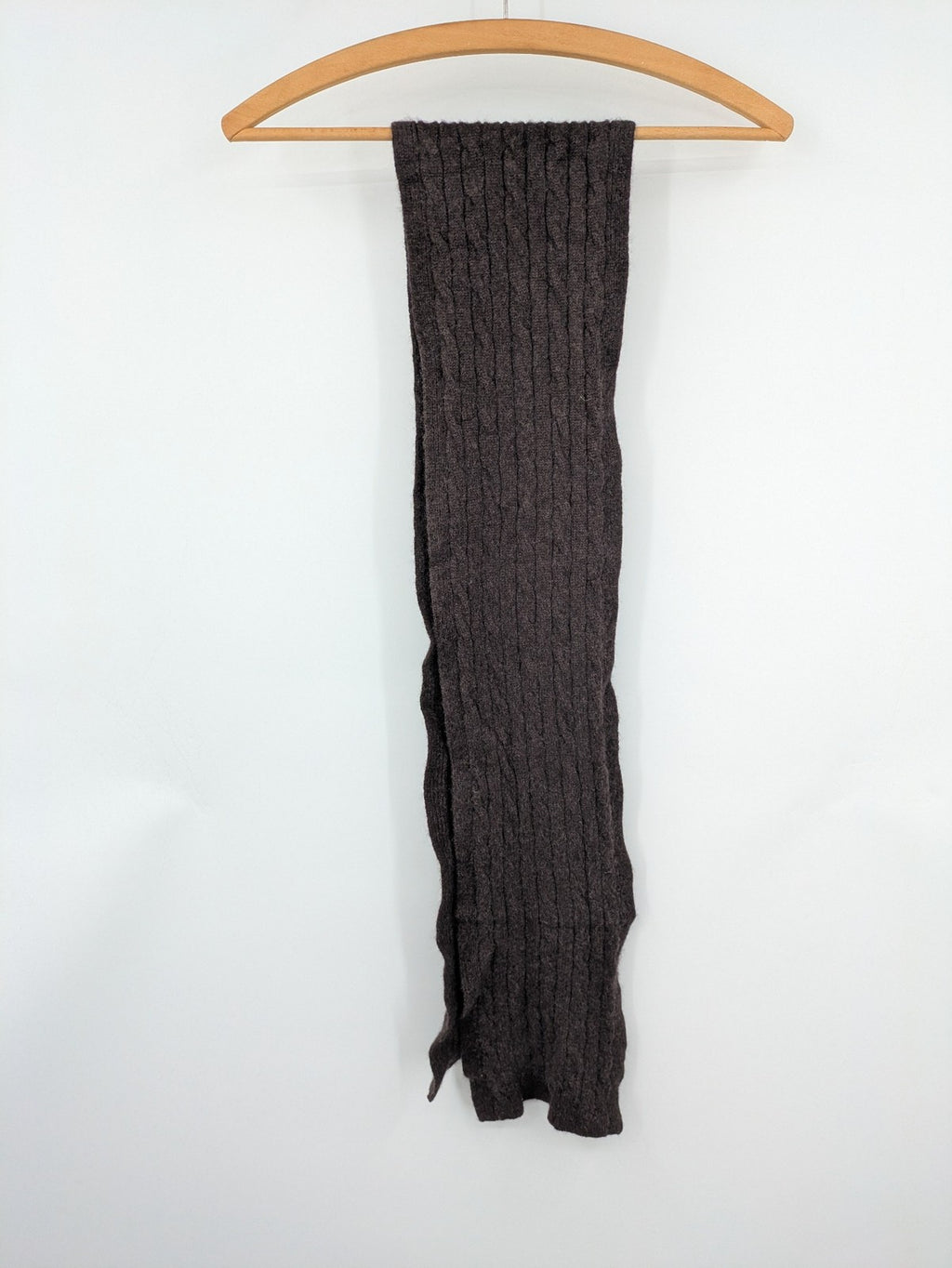 Marlon brown cashmere scarf with classic cable knit pattern for winter warmth.