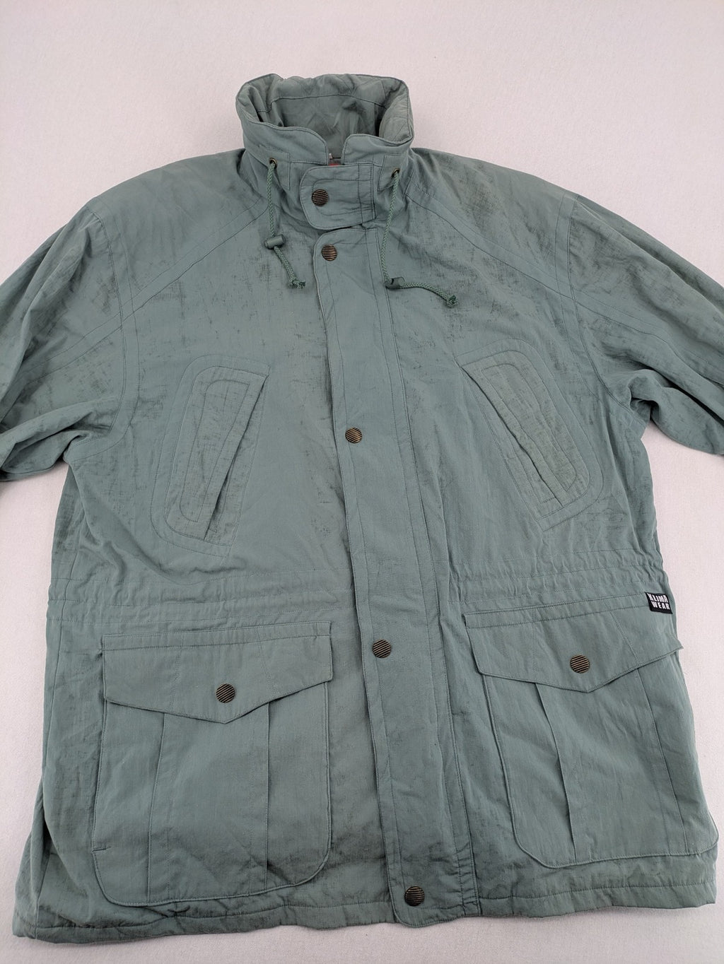 Klima green jacket vintage style, windproof, waterproof, with hidden hood and multiple pockets.