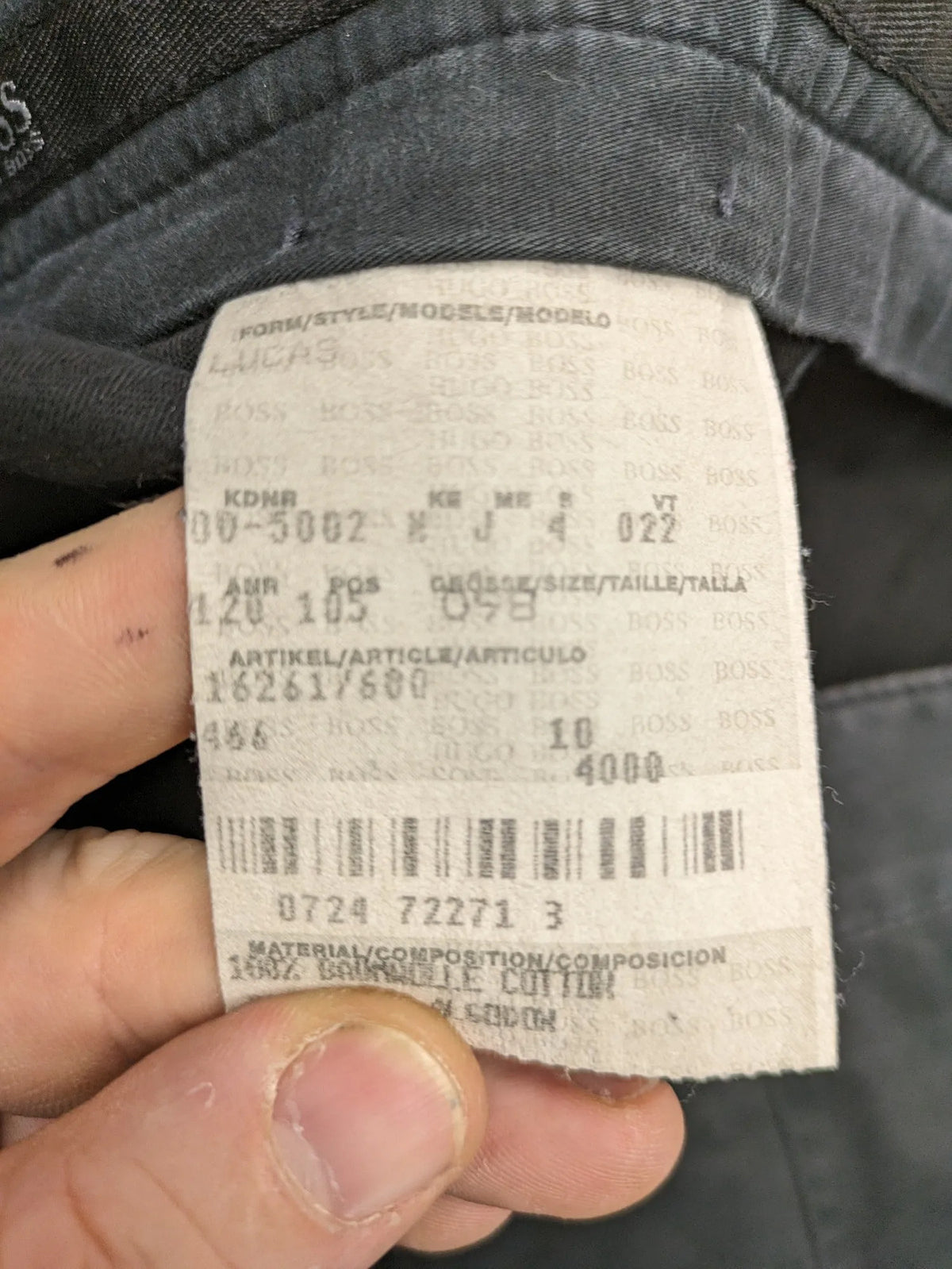 BOSS Hugo Boss grey chinos with button and zipper closure, classic design, 100% cotton.