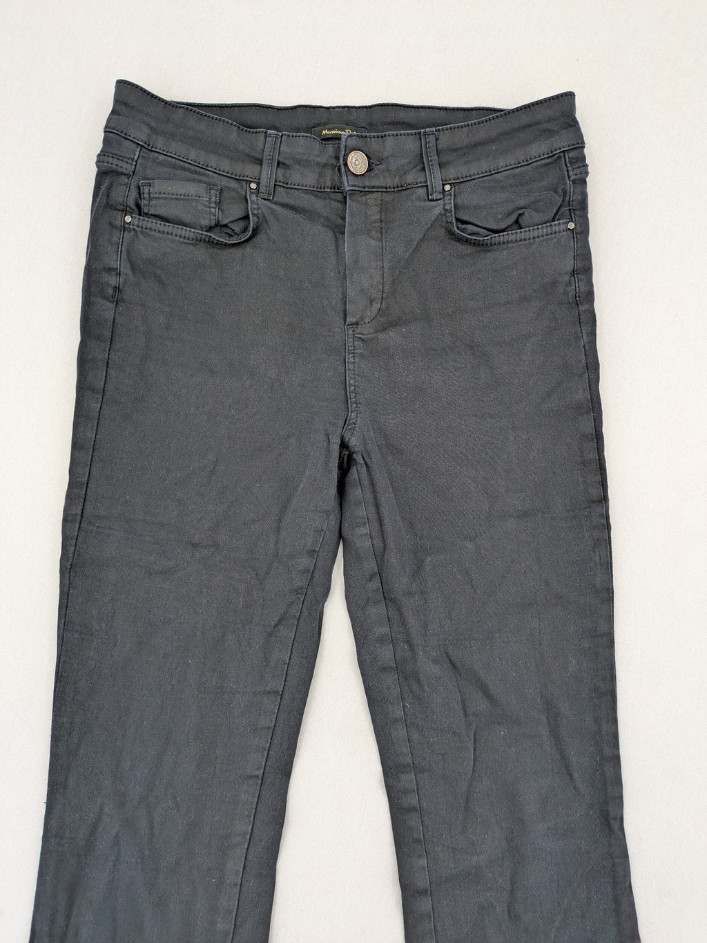 Massimo Dutti grey skinny fit jeans with coated finish and sleek silhouette.