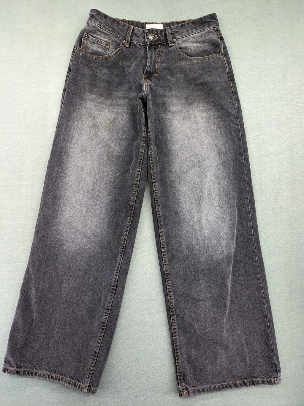 Motel grey wide leg baggy jeans with high waist and classic 5-pocket design.