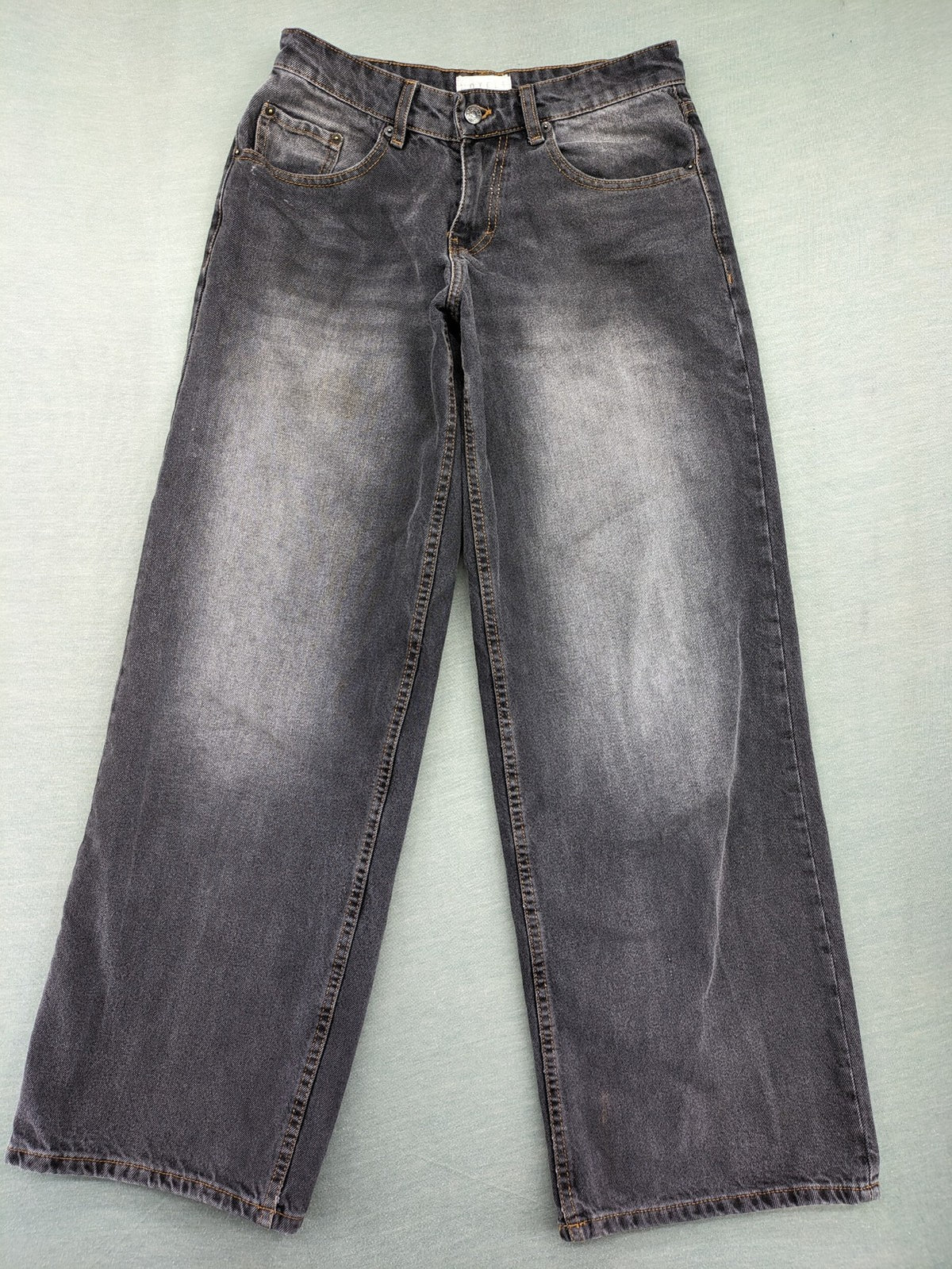 Motel grey wide leg baggy jeans with high waist and classic 5-pocket design.