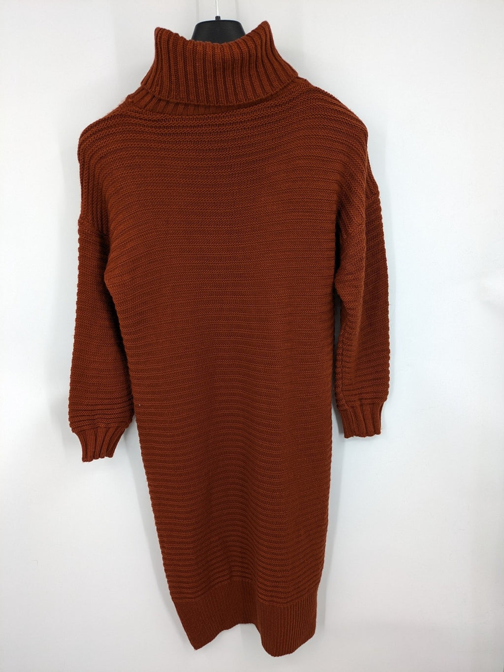 Braun brown turtle neck jumper with decorative cable knit pattern and long sleeves.