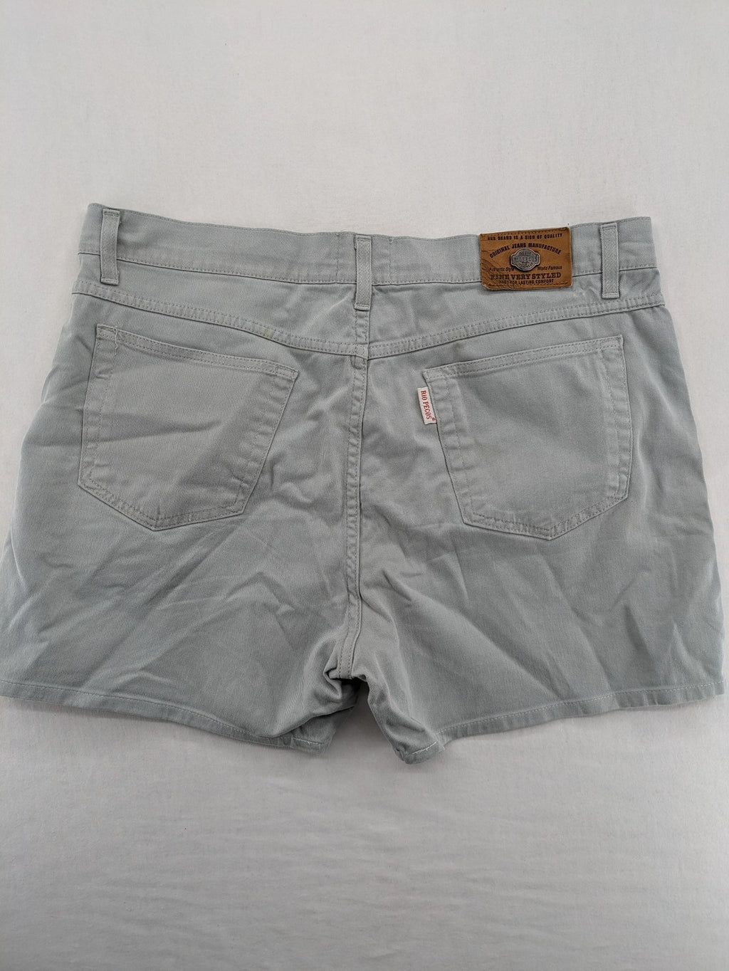 RIO PECOS grey shorts cotton-lycra blend with button closure and practical pockets