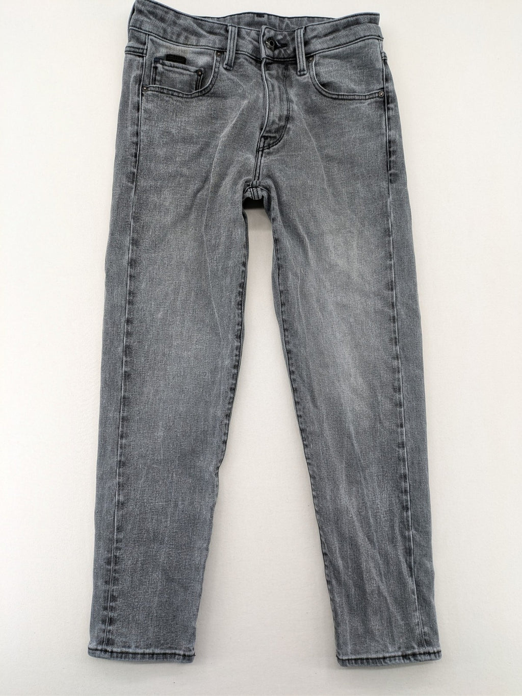G-Star Raw grey straight jeans with classic 5-pocket design and logo patch.