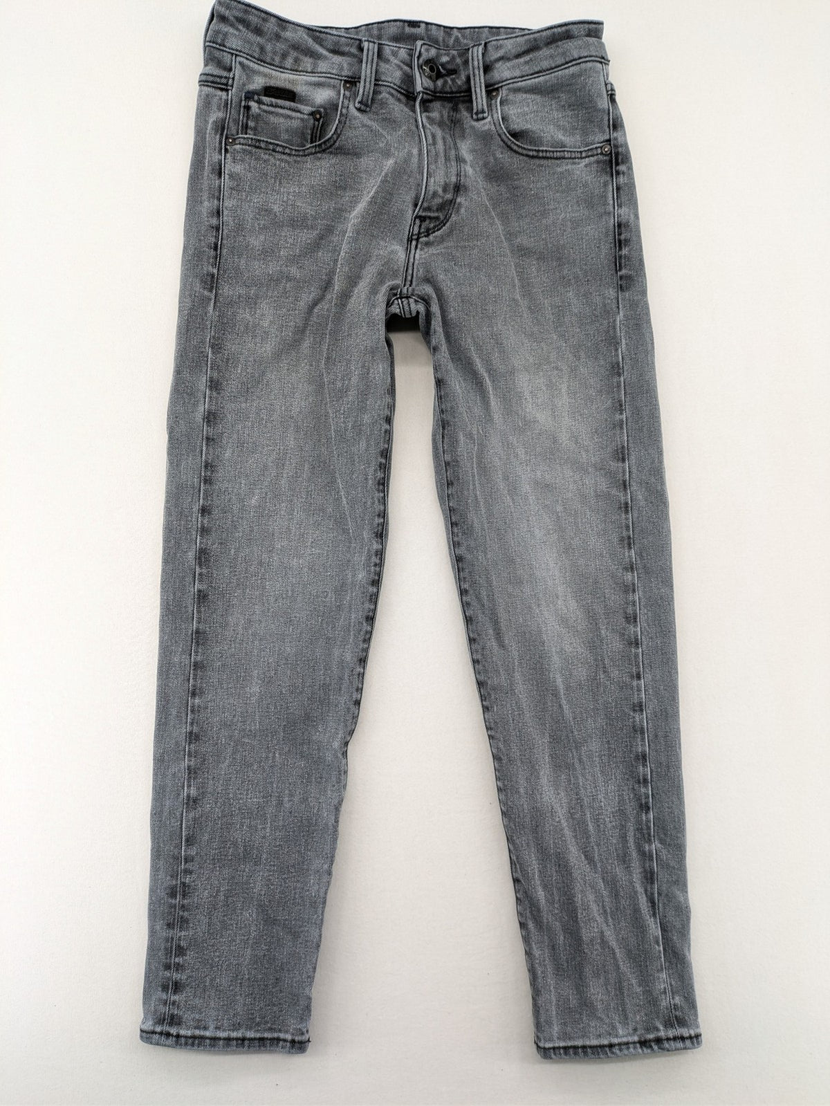 G-Star Raw grey straight jeans with classic 5-pocket design and logo patch.