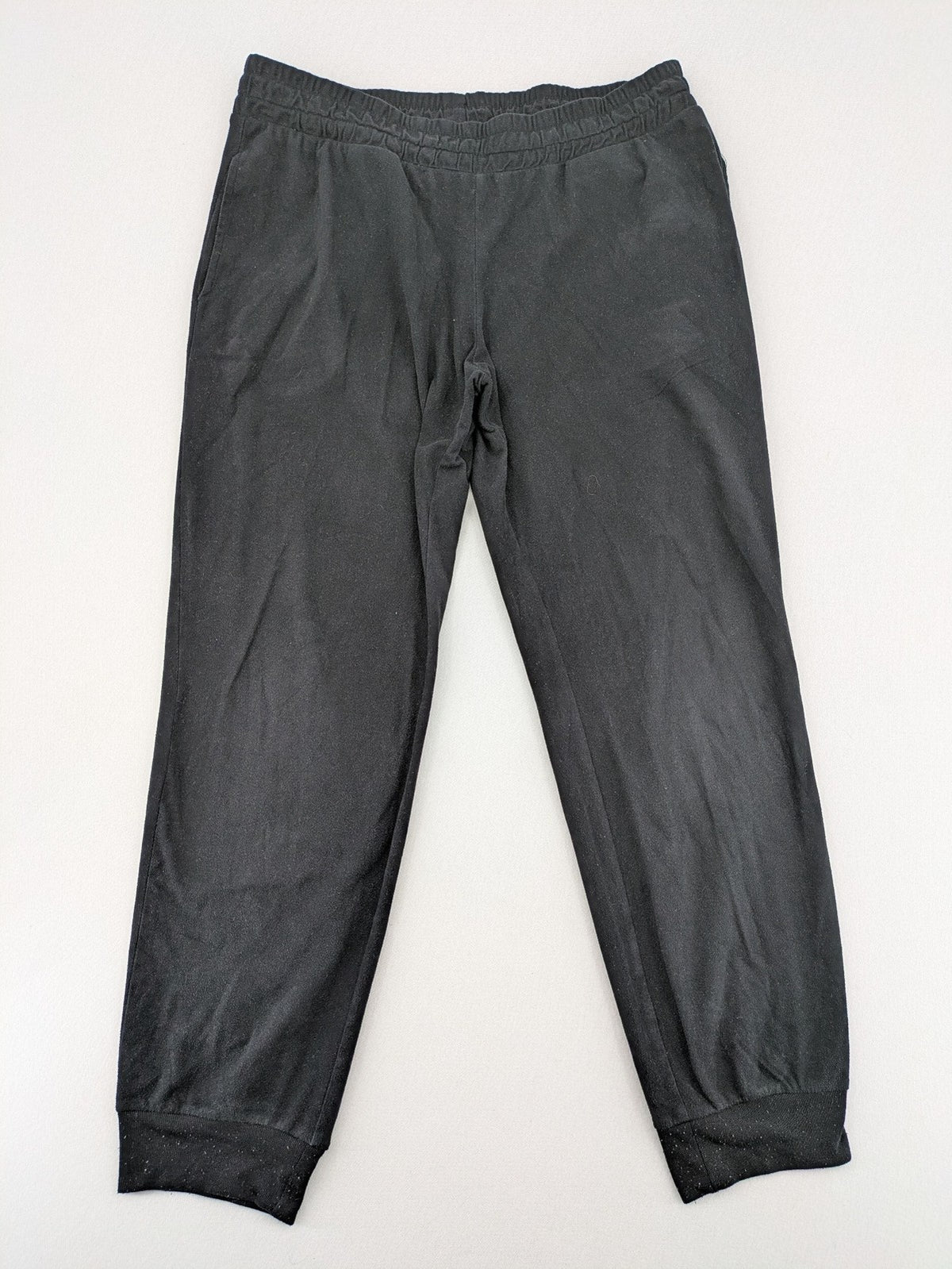 Jack & Jones black sweatpants with elastic waistband and slim fit design.