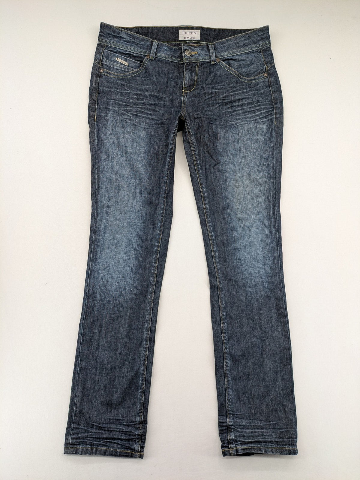 OPUS blue straight jeans Eileen with classic five-pocket design and subtle fading.