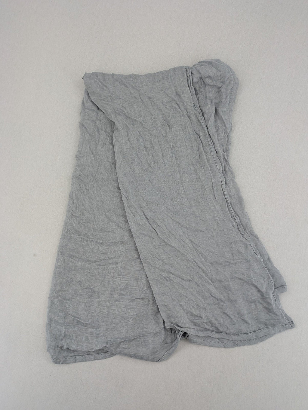 Bambus grey swaddle blanket 120x120 cm soft breathable bamboo fabric