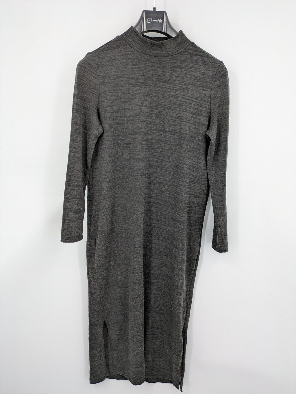 Vero Moda grey midi dress with long sleeves, standing collar, and side slits.