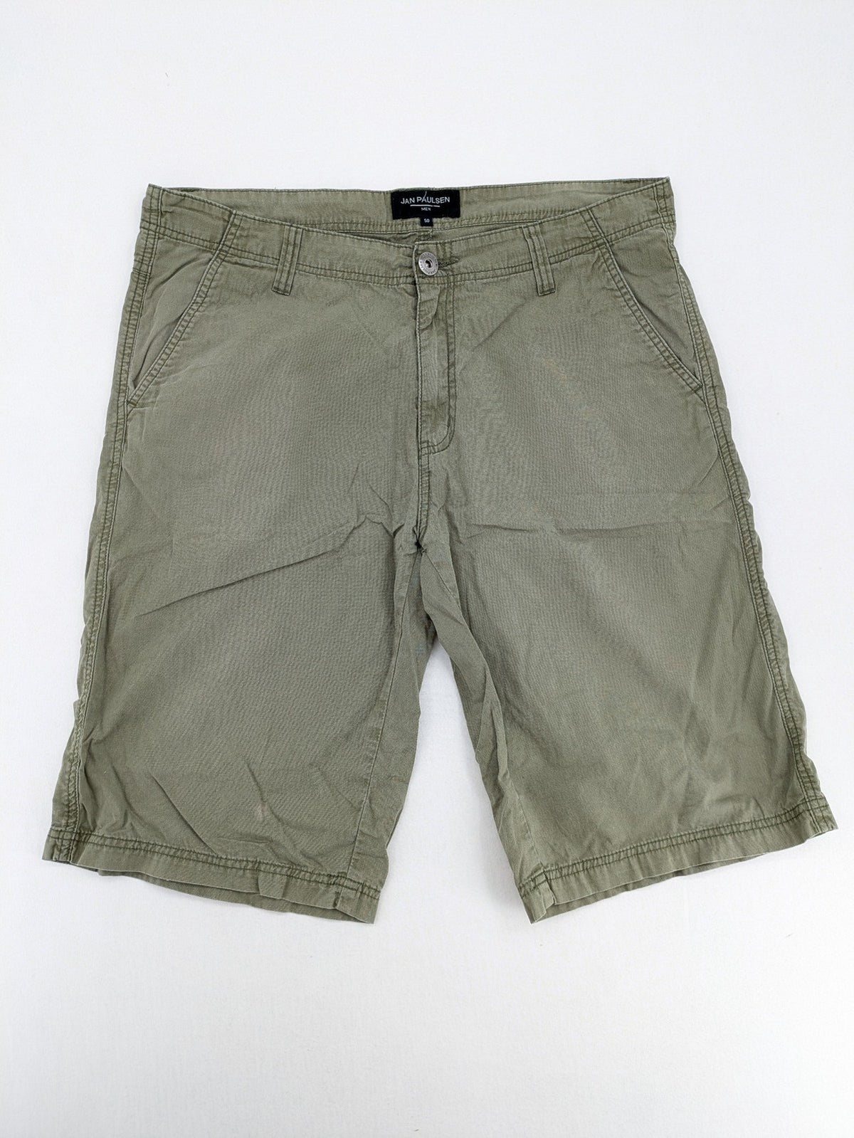 Jan Paulsen khaki chino shorts flat front cotton with classic design and breathable material.