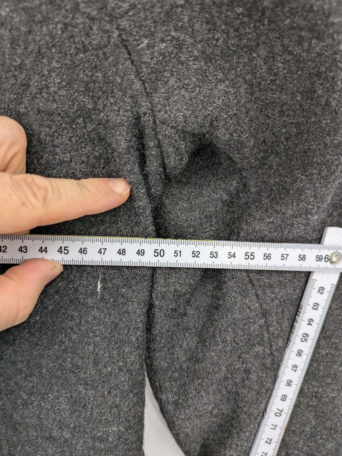 Mamalila grey coat 100% wool with hood and practical pockets, stylish design.
