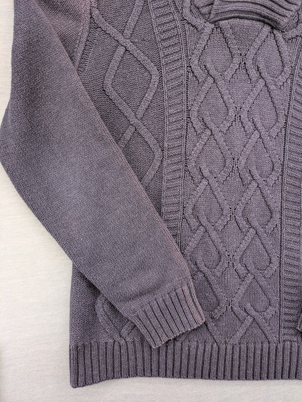 IZAC grey turtle neck jumper with cable knit pattern and used look finish.