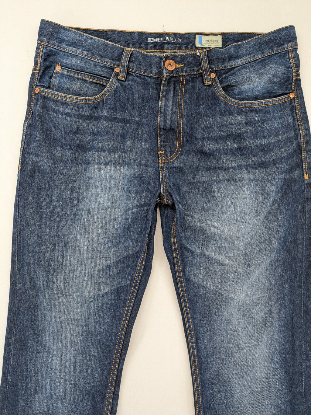 Denim 1982 blue straight jeans W36 L32 classic 5-pocket design cotton fabric