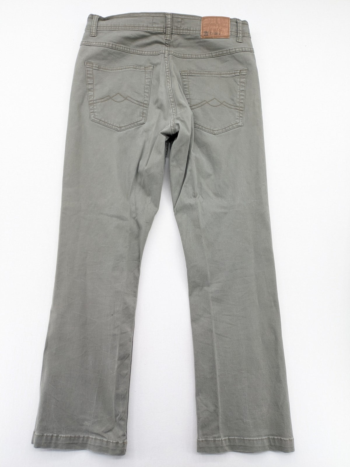 C&A pink chino pants classic 5-pocket style with zipper, made of stretch cotton.