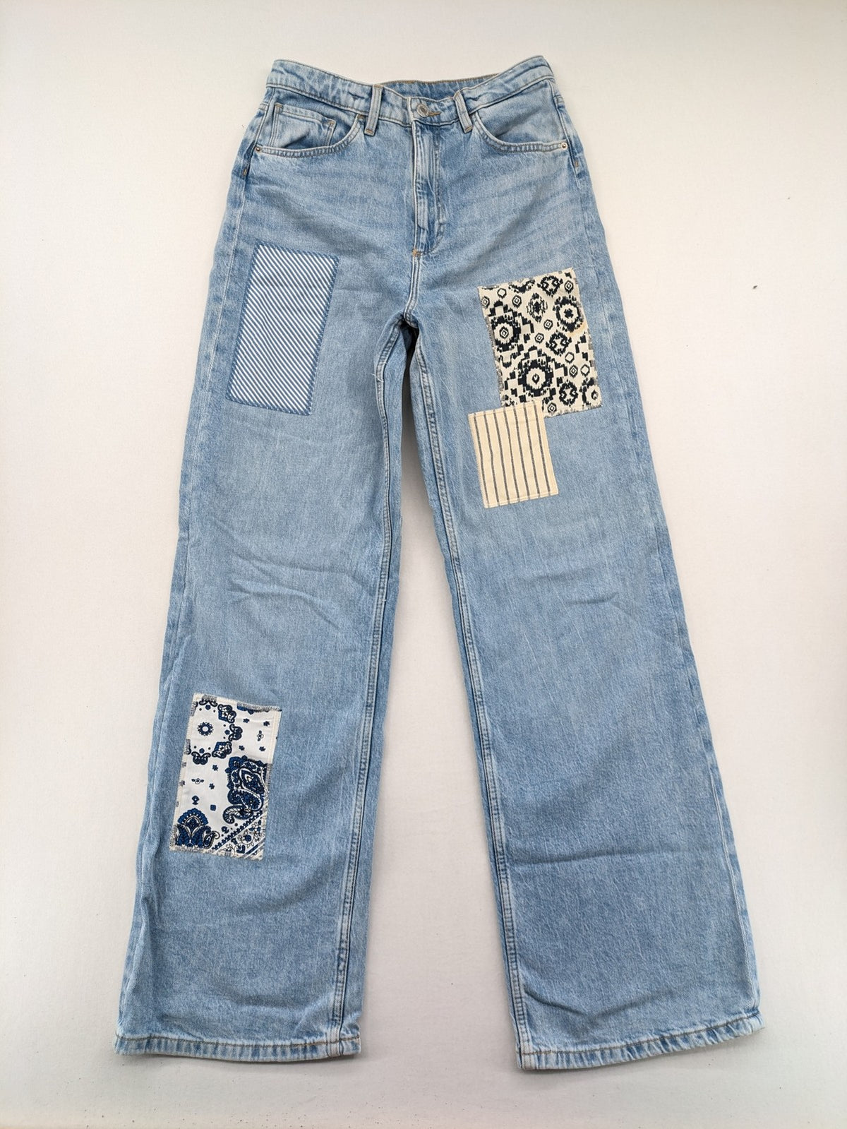 H&M wide leg high waist jeans beige blue white patchwork design with light wash