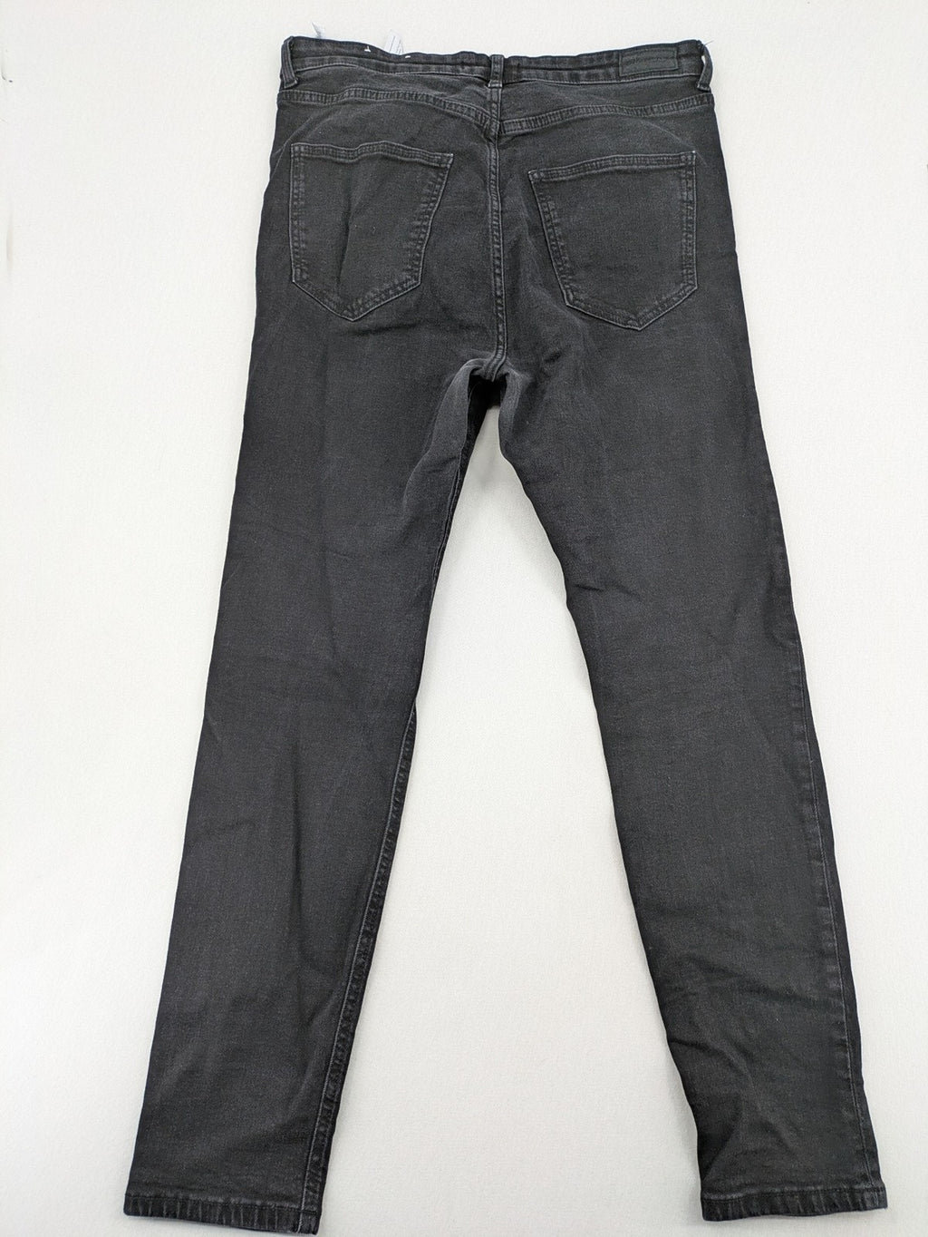 Pull&Bear grey skinny jeans high rise with classic five-pocket design and stretch denim.