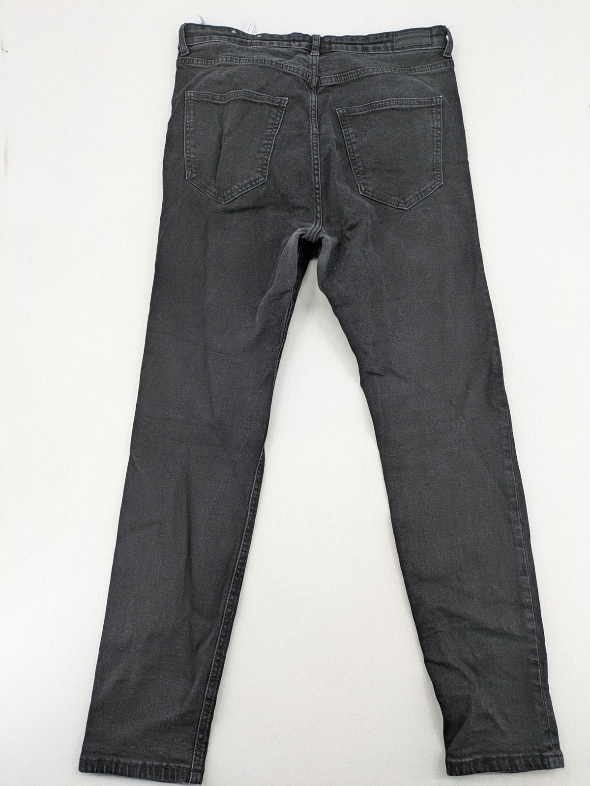 Pull&Bear grey skinny jeans high rise with classic five-pocket design and stretch denim.