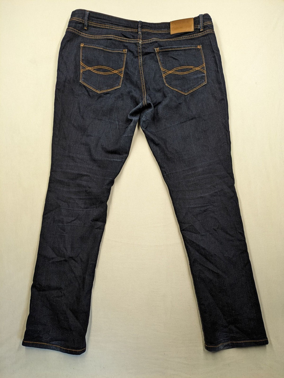 Okay blue straight jeans dark wash 5-pocket style with stretch material for comfort.
