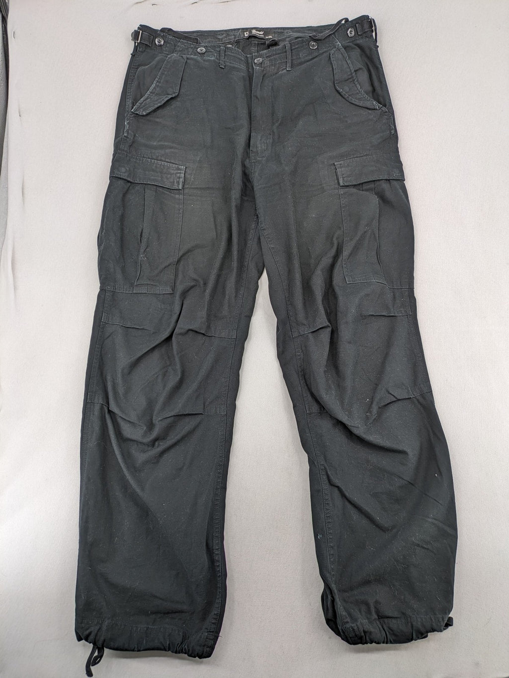 Brandit hunting & tactical pants grey vintage army style with cargo pockets and button fly.