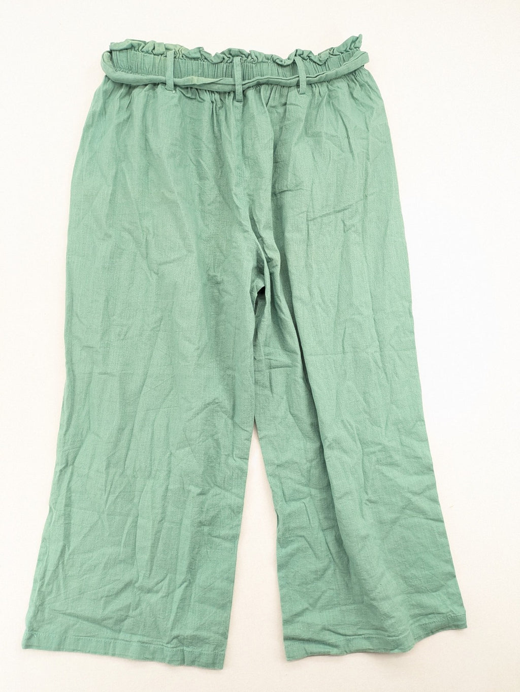 City Life pink culotte pants with paperbag waist and matching belt, cotton blend.