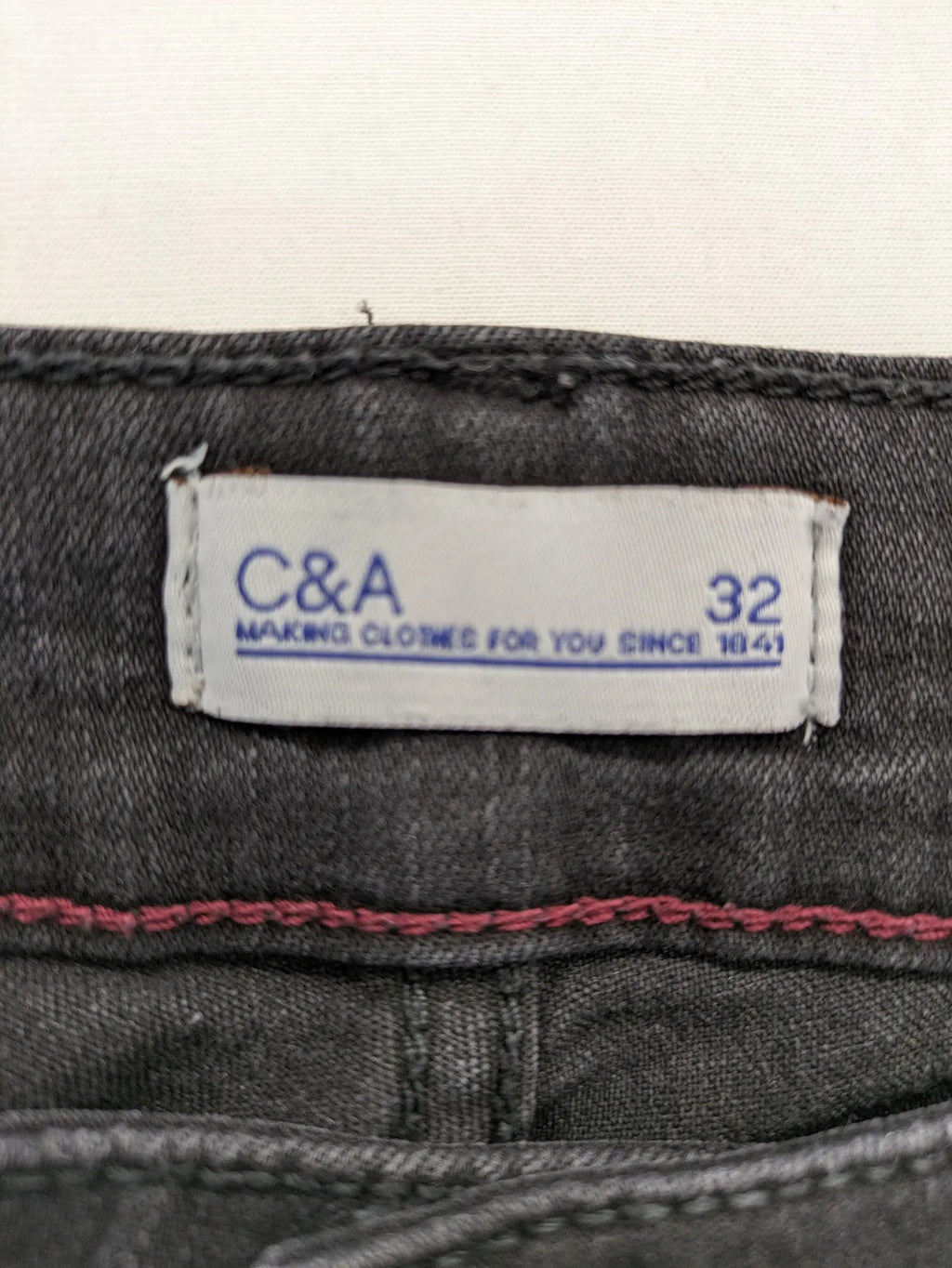 C&A grey straight jeans five-pocket design made from cotton blend with stretch.
