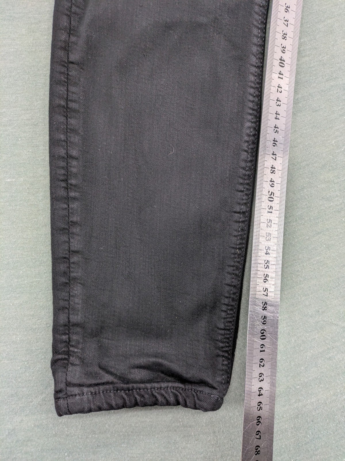 ONLY skinny fit jeans blue washed denim classic 5-pocket design with zipper and button closure.