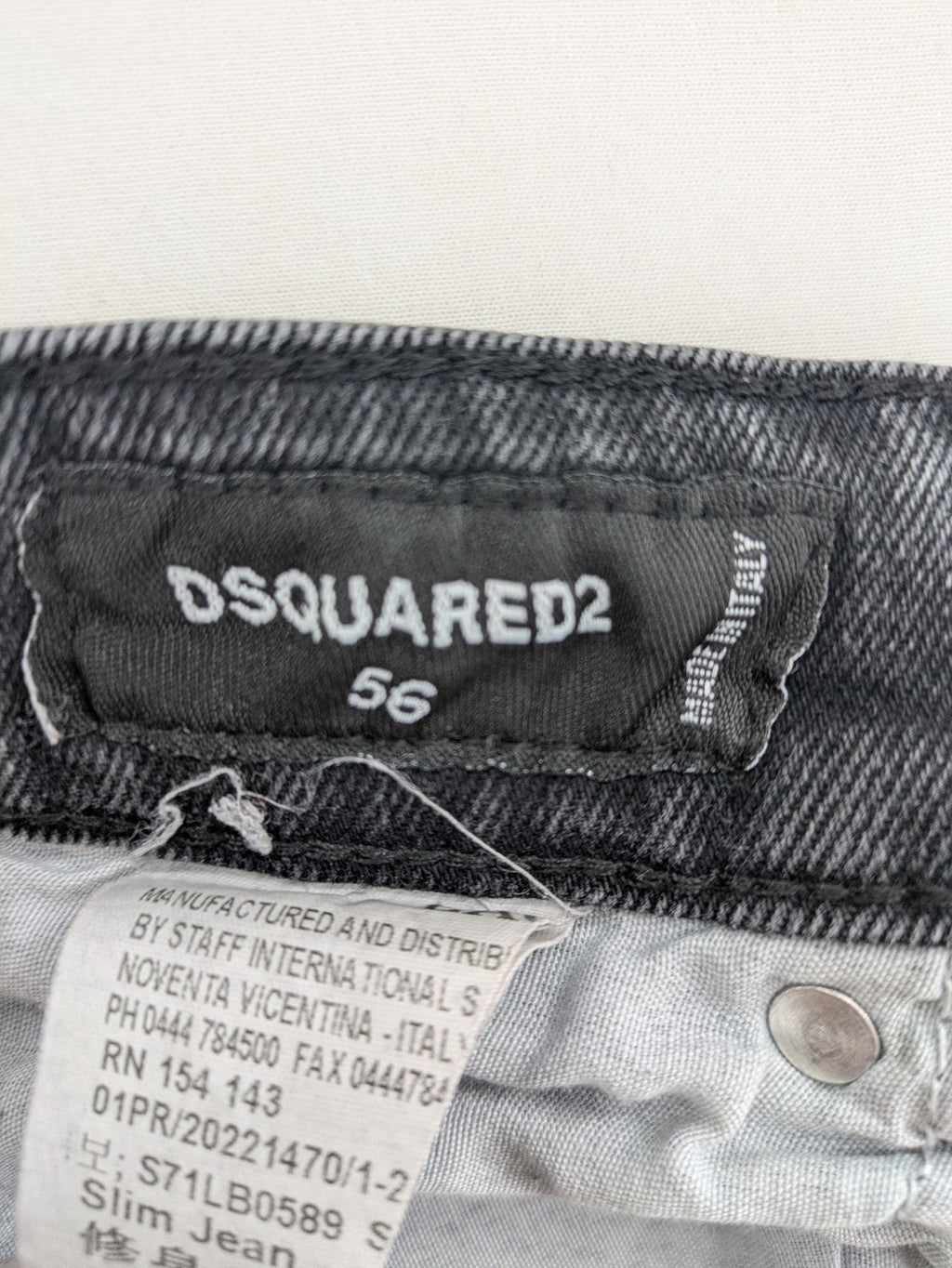 Dsquared2 grey slim jeans distressed finish button fly five-pocket design